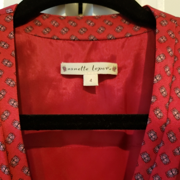 Silk Nanette Lepore Maroon Patterned Shirt Sz 4 - Picture 2 of 4